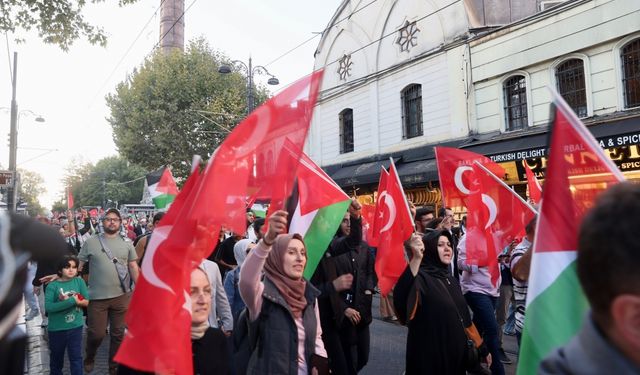 İstanbul'da "Büyük Filistin Yürüyüşü" düzenlendi