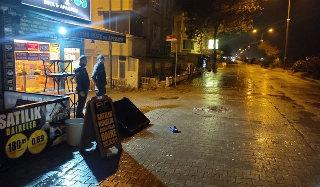 Sakarya'da tartıştığı üvey oğlunu silahla vurarak öldüren, 2 kişiyi yaralayan zanlı tutuklandı