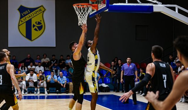 Türkiye Basketbol Ligi 5. haftasında Kapaklıspor sahasında yenildi