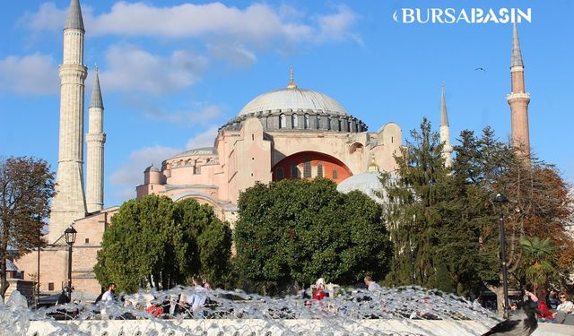 Ayasofya Camii Ziyareti 15 Ocak'tan İtibaren Yabancılar İçin Ücretli Olacak