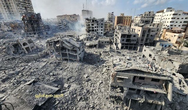 İsrail'in Gazze Şeridi'ndeki Şiddeti 14. Günde Sivillere Yöneliyor