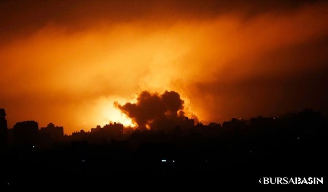 Gazze'ye Gece Boyunca İsrail'den 100 Hedefe Saldırı