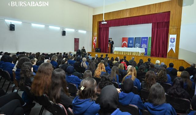 Başkan Aktaş, Bursa Kız Lisesi'nde Gençlerle Buluştu