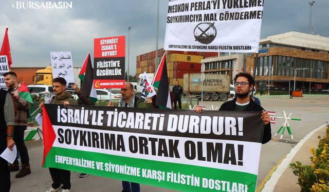 Gemlik Limanı'nda Filistin Dostları Platformu İsrail Boykotu Çağrısı Yaptı