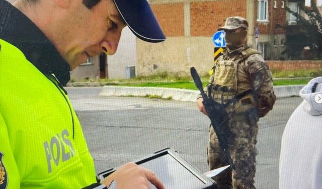 Kırklareli'nde özel harekat destekli asayiş uygulaması yapıldı