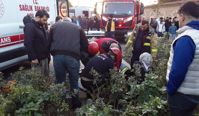 Kocaeli'de bisikletin pedalına ayağı sıkışan çocuk kurtarıldı