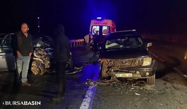 Kırklareli Demirköy'de Otomobil ve Kamyonet Kaza: 3 Ölü, 2 Yaralı