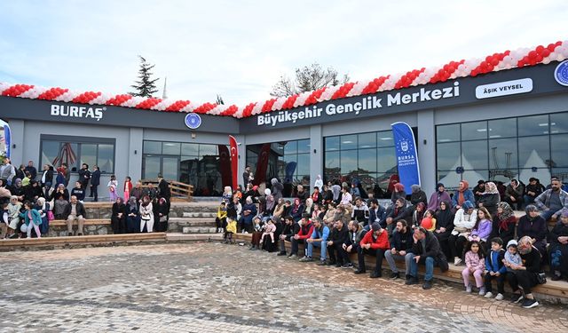Bursa'da Yıldırım'a Yeni Park ve Gençlik Merkezi: Âşık Veysel Parkı Açıldı