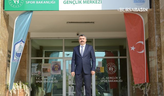 Yıldırım Belediyesi, Yıldırım Gençlik Merkezi Kütüphanesi'ni Tamamlıyor