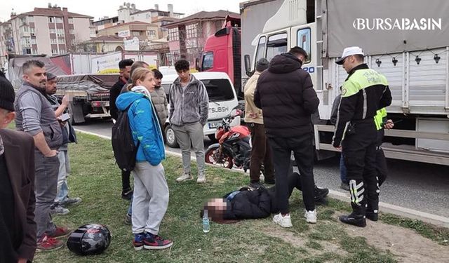 Bursa-Yalova Yolunda Motosiklet, Yayaya Çarptı: 2 Yaralı