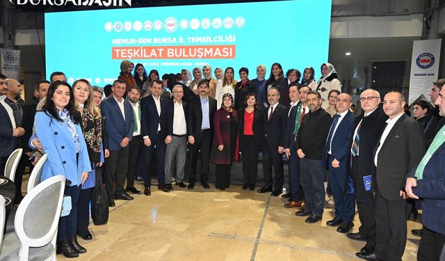 Bursa'da Belediye Başkanı Aktaş, Emek Mahallesi'nde Kalabalık Karşılandı