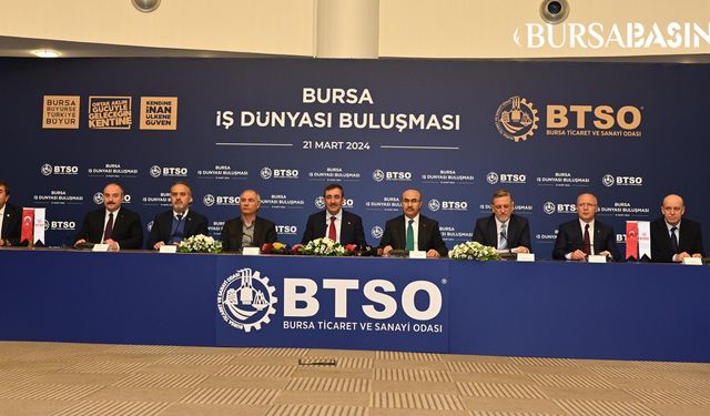 Bursa'da İş Dünyası Buluşması: Cevdet Yılmaz Katıldı