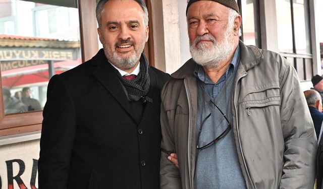 Bursa'da Emekliye Destek Çeki Dağıtıldı