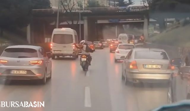 Osmangazi'de Motosikletçi Trafikte Ambulansa Yol Açtı