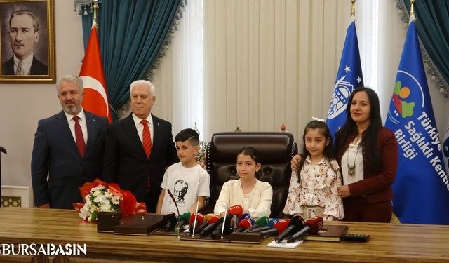 Başkan Bozbey Koltuğunu Çocuklara Devretti