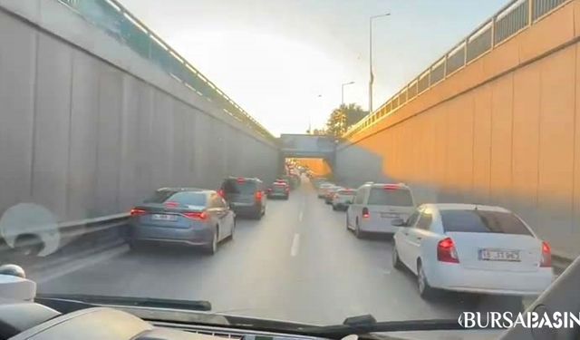 Bursa'da Ambulansa fermuar sistemi ile yol verdiler