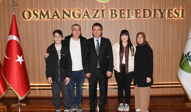 Osmangazi Belediye Başkanı Erkan Aydın, 3 Günde 3 Bin Kişiyi Ağırladı