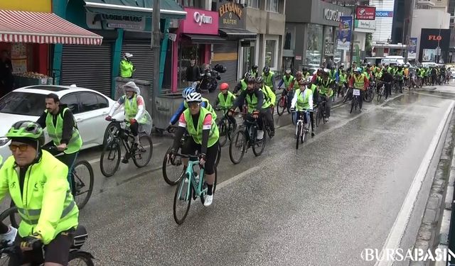 Yeşilay Bisiklet Turu Bursa'da Pedalladı