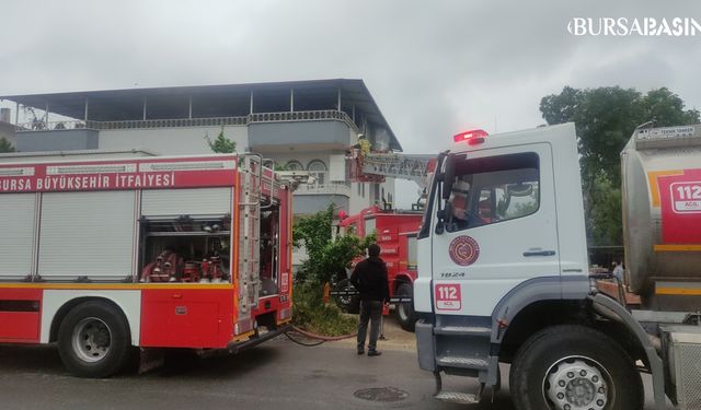 Orhangazi'de Kiracının Evinden Yangın: 2 Kadın Hastaneye Kaldırıldı