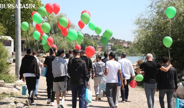 Bursa'da Bağımlılıktan Kurtulmayı Balon Uçurarak Kutladılar