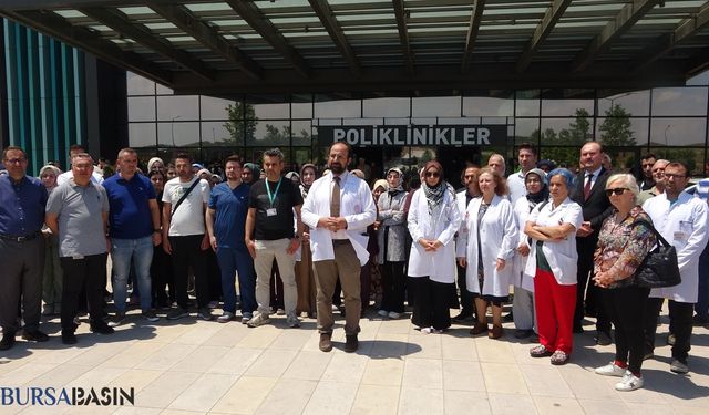 Bursa Şehir Hastanesi Doktorlarından İsrail'e Tepki