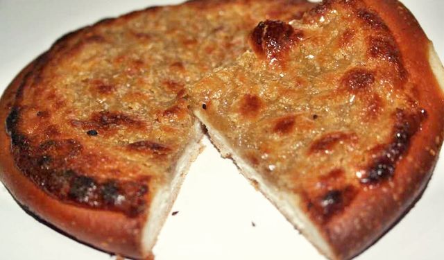 Bursa Tahinli Pide