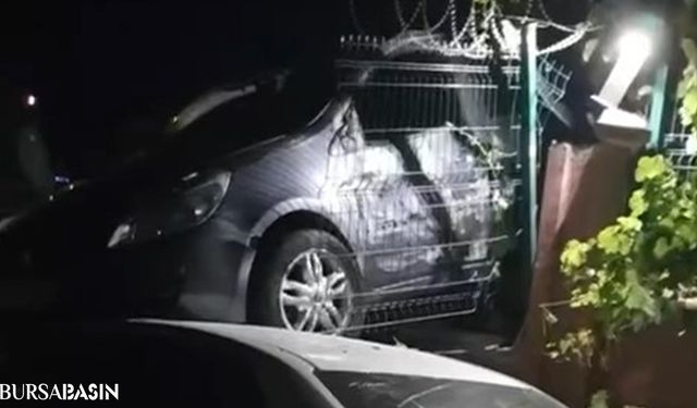 Nilüfer'de Kontrolden Çıkan Otomobil Siteler Arasında Kaza Yaptı