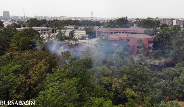 Osmangazi'de Makilik Alanda Çıkan Yangın Hızla Söndürüldü