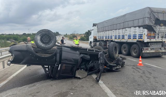 İzmir Bursa Yolu Üzerinde Kamyonet Takla Attı: Sürücü Ağır Yaralı
