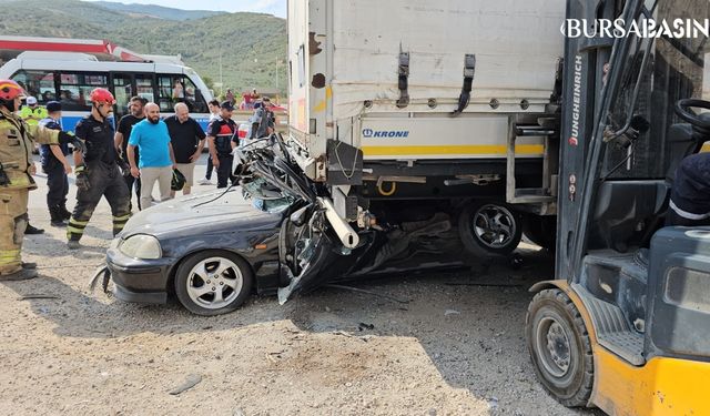Orhangazi'de Trafik Kazası: 2 Kişi Hayatını Kaybetti