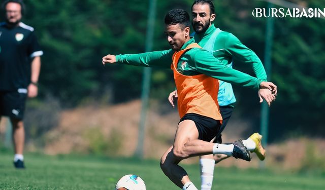 Bursaspor Bolu Kampında Dar Alan Oyunları Yaptı