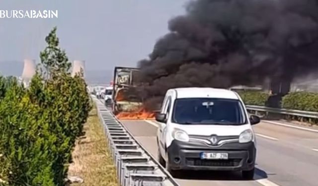 Yıldırım'da Seyir Halindeki Kamyonet Alevlere Teslim Oldu