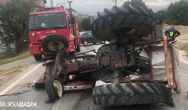 Büyükorhan'da Otostopla Traktöre Binen Öğrenciler Kaza Yaptı