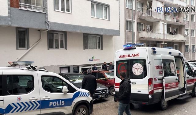 Nilüfer'de Cam Silerken Pencereden Düşen Kadın Hayatını Kaybetti