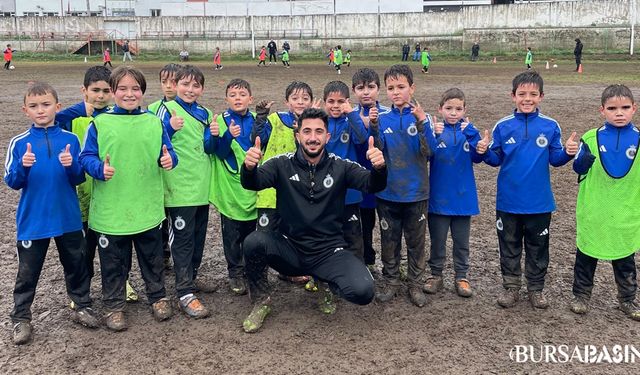 Altai Sporcuları Zorlu Koşullarda Antrenman Yapıyor