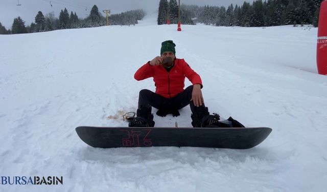 Bursa’da Fenomen Snowboard Yaparken Türk Kahvesi İçti