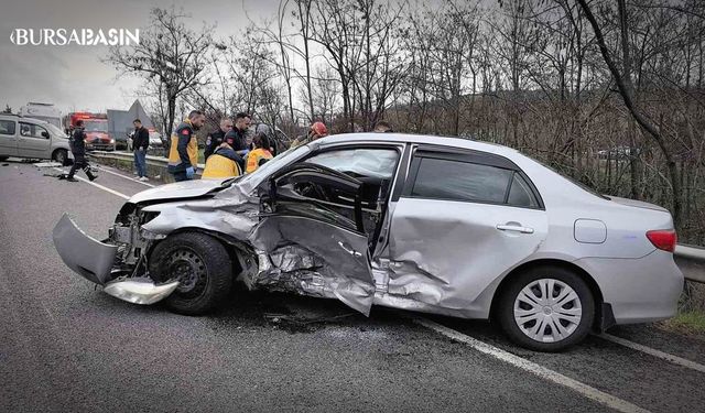 Bursa Kestel’de Trafik Kazası: 3 Yaralı