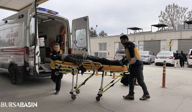İnegöl'de Vinç ile Çarpışan Motosiklet Sürücüsü Yaralandı