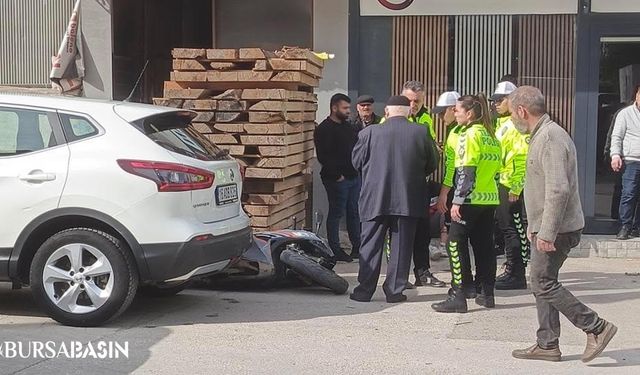 İnegöl’de Otomobil ile Motosiklet Çarpıştı