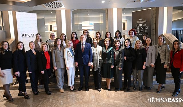 Kadınlara Yönelik Liderlik Programı Başladı