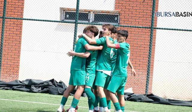 Bursaspor U19 Takımı da Şampiyonluğunu İlan Etti