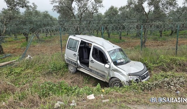 Orhangazi'de Kontrolden Çıkan Araç Tarlaya Uçtu