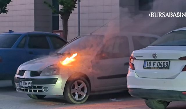 İnegöl Devlet Hastanesi Otoparkında Araç Alev Aldı
