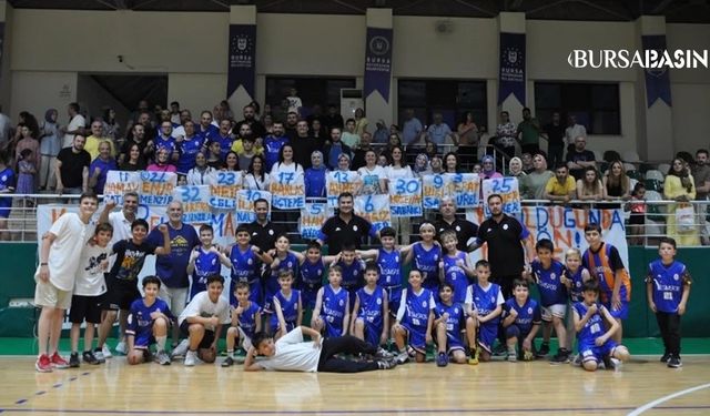 Yeşim Spor U10, Bursa’da Namağlup Şampiyon Oldu