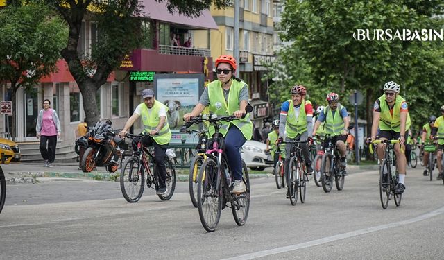 Yeşilay Bisiklet Turu'na 300 Kişi Katıldı