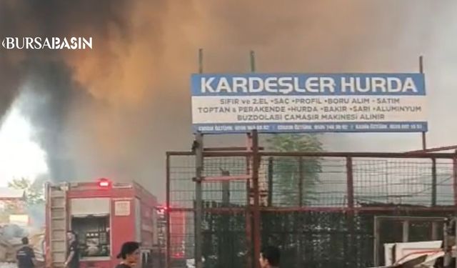 Bursa’da Geri Dönüşüm Tesisinde Alev Alev Yangın