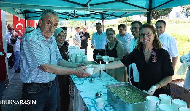 Nilüfer’de Şehit Ailelerine Anlamlı Aşure İkramı