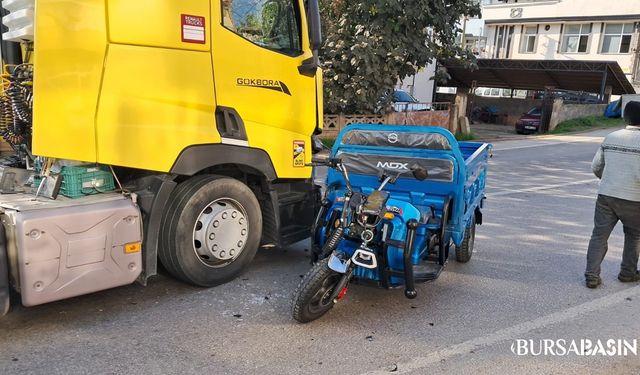 İznik’te Tır İle Elektrikli Bisiklet Çarpıştı: 1 Yaralı