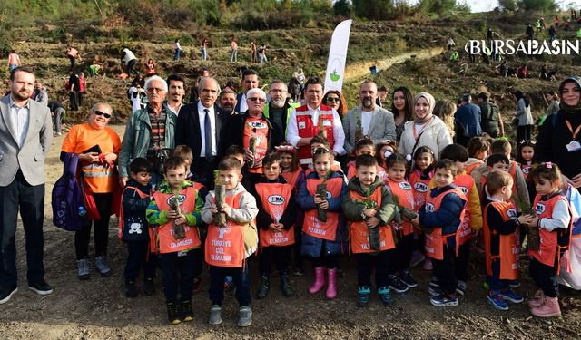 Osmangazi’de 1 Kitap 1 Fidan Projesiyle 700 Fidan Dikildi