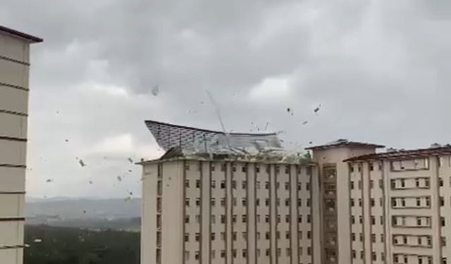 Bursa'da Üniversite Yurdunda Çatı Faciası